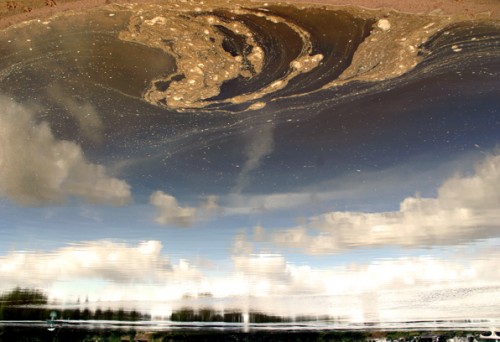 Apparition dans le ciel,Saumur, ph.Bruno Montpied, 2009.jpg