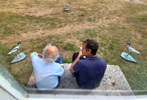 Alain Moreau et un journaliste du Littoral, journal local, interview, juin 2025 (2).jpg