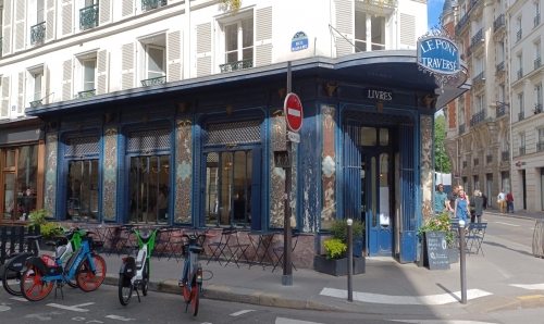 Le Pont travesti (ex Traversé), rue de Vaugirard.jpg