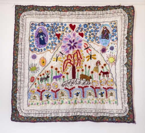 alicia lasne,halle saint-pierre,étoffe des rêves,atelier véron,broderie brute,créations textiles